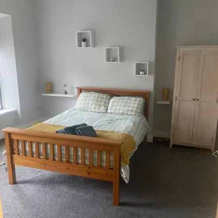 Apartament Mcg Moville